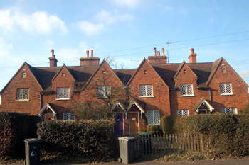 40 to 45 Turnpike Road January 2011